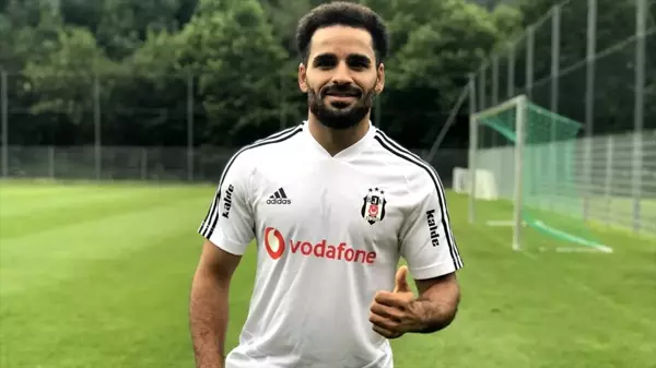 Beşiktaş Douglas'la yollarını ayırmak için görüşmelere başladı