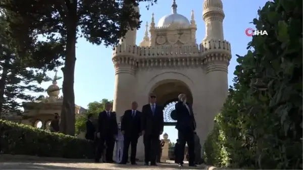 Bakan Akar Malta'daki Türk Şehitliği'ni ziyaret etti