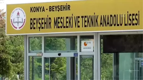 Lisede üretilen farklı tasarımlı maskeler yoğun ilgi görüyor