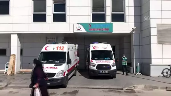 Otomobil ile minibüs çarpıştı: 7 yaralı