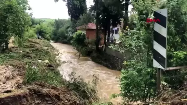 Son dakika haberi... Kaynarca'da sağanak; tarım arazileri ve köprüler sular altında