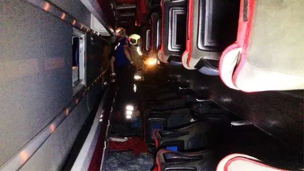 Bursa çevre yolunda feci kaza 16 yaralı 1 ölü