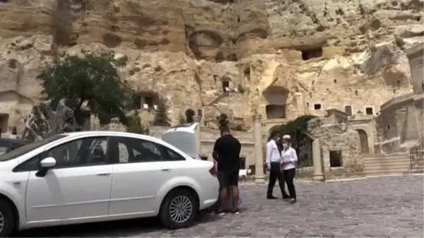 Kapadokya'daki turizm tesislerinden turistlere 