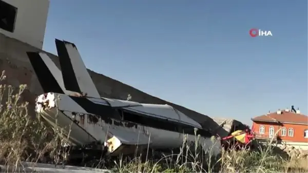 Denizde gidebilen yüksek hızlı araç yaptı, köylüler 'füze gördük' ihbarında bulundu