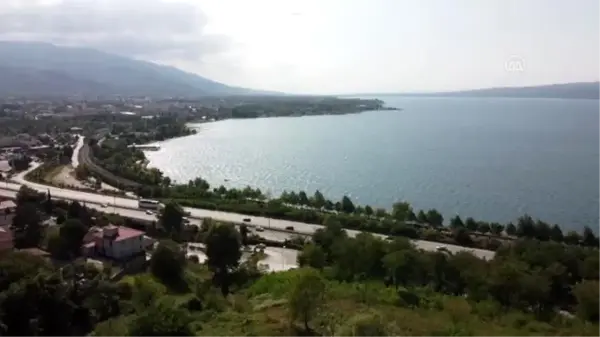 Sapanca'da bayram tatili yoğunluğu