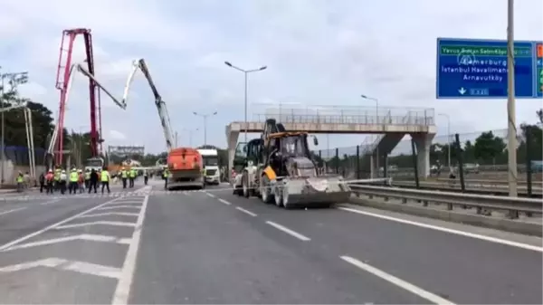 Eyüpsultan'da yaya üst geçidi çöktü - Enkaz Kaldırma Çalışması (2)