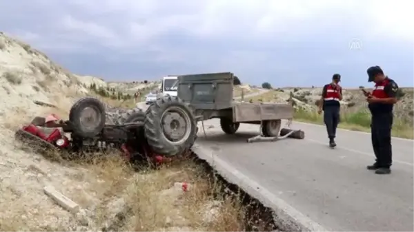 Son dakika haber! Traktör şarampole devrildi: 1'i çocuk 4 yaralı