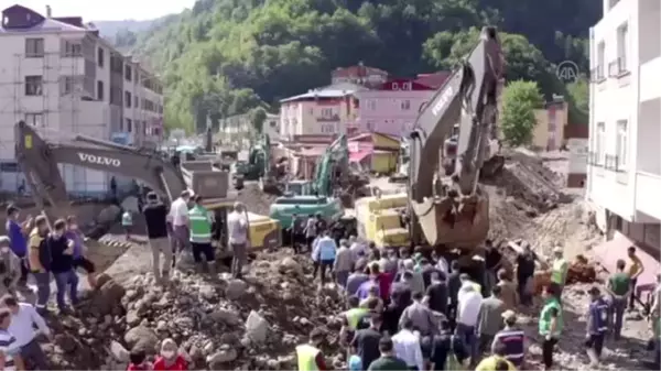 Son dakika haber... Giresun'daki sel ve heyelan sonrası yaralar sarılmaya devam ediyor