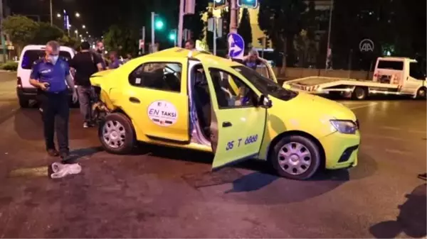 Son dakika haberleri... İzmir'de trafik kazası: 1 yaralı