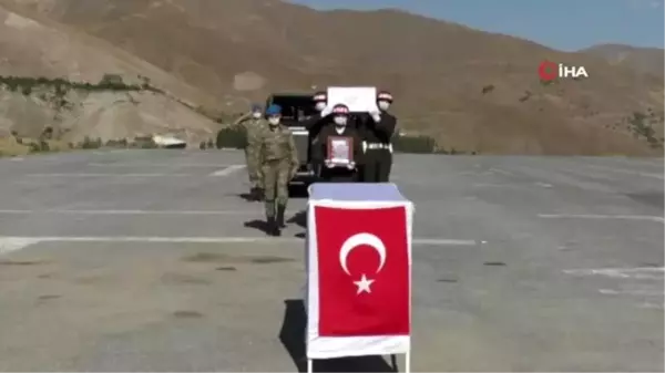 Son dakika haberi! Şehit Yıldırım için Hakkari'de tören düzenlendi