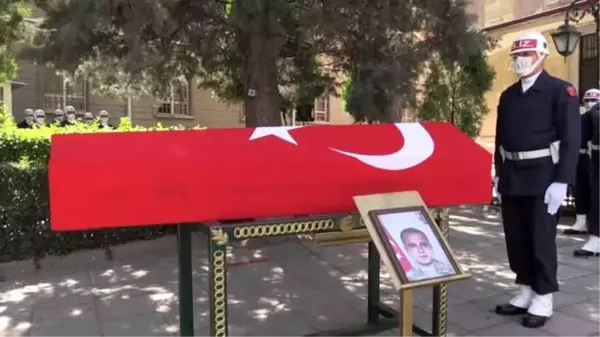 Son dakika haberi... Mersin'deki kaza sonrası hastanede şehit olan er Cihat Şengil son yolculuğuna uğurlandı - ESKİŞEHİR