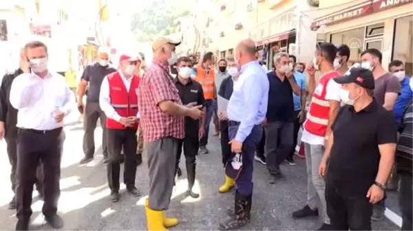 Son dakika haberi... Bakan Soylu, Dereli ve Espiye'de incelemelerde bulundu