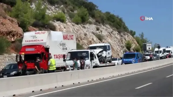 Son dakika haberleri! Sakar rampasında zincirleme kaza