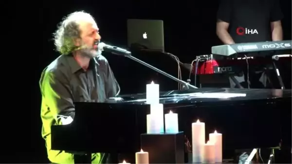 Beyoğlu Talimhane'de Yücel Arzen'den müzik ziyafeti