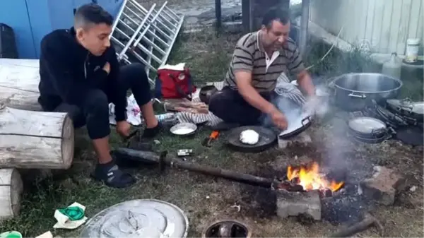 Kalaycılığı yaşatmak için il il dolaşıyor