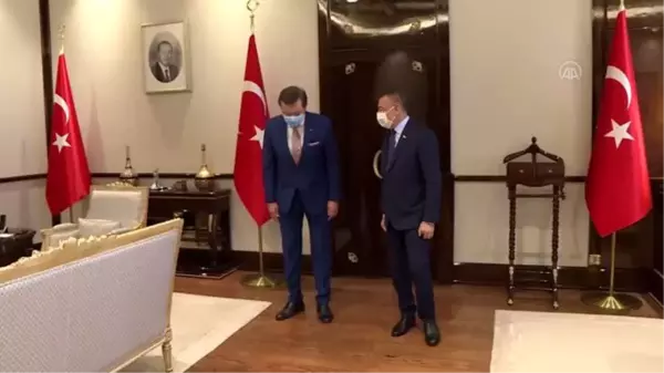 Cumhurbaşkanı Yardımcısı Oktay, TOBB Başkanı Hisarcıklıoğlu ve TEPAV Direktörü Sak'ı kabul etti