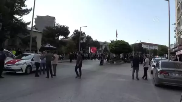 Şehit polis memuru Onur Küçük son yolculuğuna uğurlandı