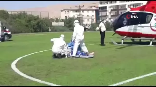 Korona hastası yaşlı adam ambulans helikopter ile hastaneye kaldırıldı