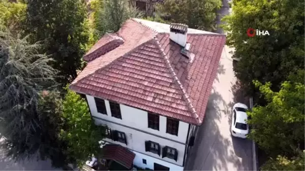 Safranbolu'da 130 yıllık tarihi konağa 'En İyi Korunan Ev' plaketi