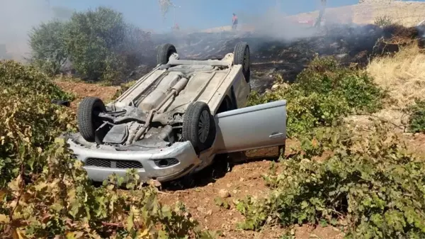 Mardin'de otomobil yüksek gerilim hattı direğine çarptı: 1 yaralı