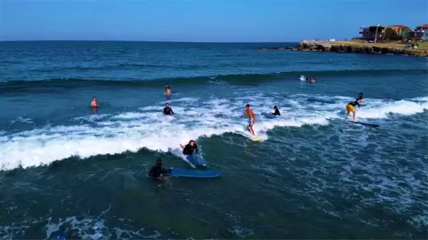 Karadeniz'in o kıyısına sörf akını