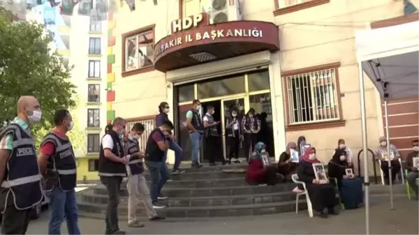 Diyarbakır annelerinden kendilerine hakaret eden HDP Milletvekili Tosun'a tepki