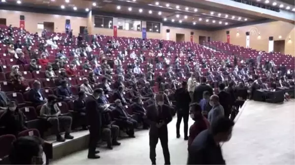 Diyanet İşleri Başkanı Ali Erbaş, Ağrı'da konferans verdi