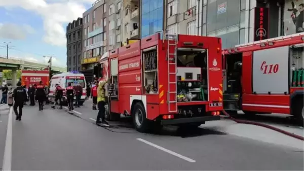 Esenler'de poligonda çıkan yangın söndürüldü