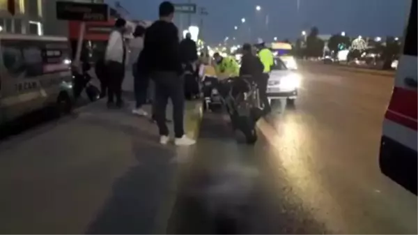 Köpeğe çarpan motosikletli ağır yaralandı