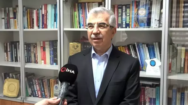 Prof. Dr. Tayyar Arı: 