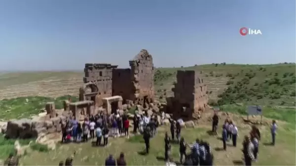 Pandemiye rağmen Zerzevan'a ziyaretçi akını