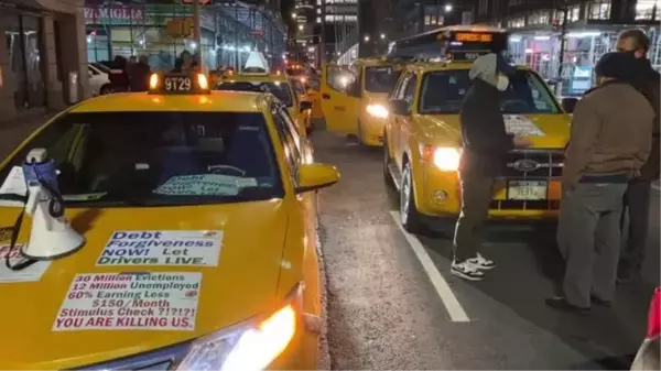 New York'ta taksi şoförlerinden protesto