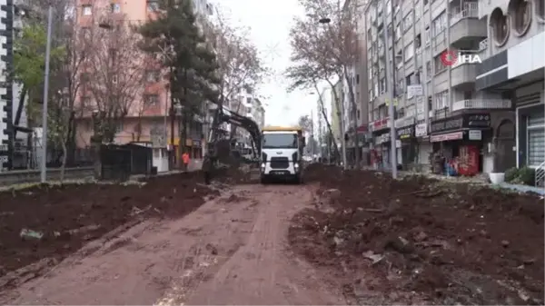 Diyarbakır'da Sanat Sokağındaki sağlıklaştırma çalışmaları devam ediyor