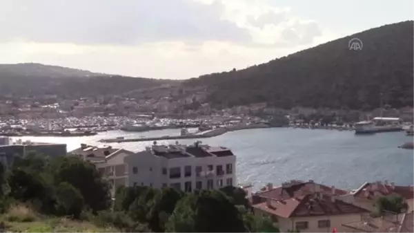 Çeşme'de yılbaşı öncesi yazlıklar dolu, sokaklar boş