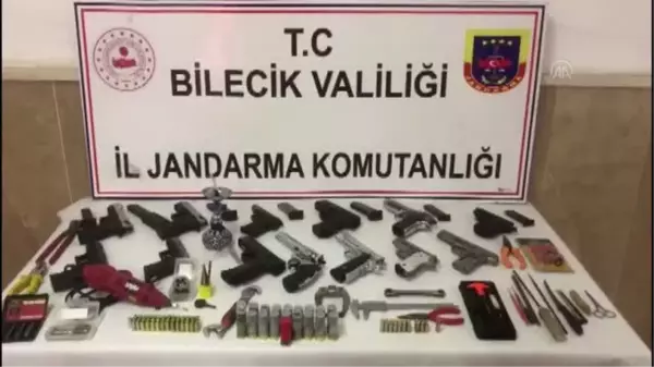 Son dakika haberleri: Yasa dışı silah operasyonunda 2 şüpheli gözaltına alındı