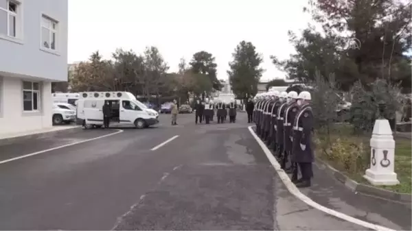 Tüp patlaması sonucu hayatını kaybeden uzman çavuş ve oğlunun cenazeleri memleketlerine uğurlandı