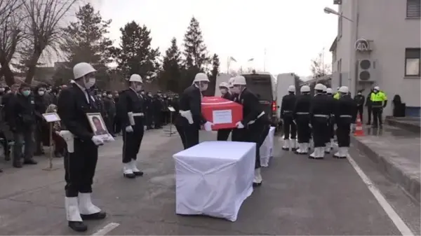 Son dakika! Karbonmonoksitten zehirlenen öğretmen ve polis çift için tören düzenlendi