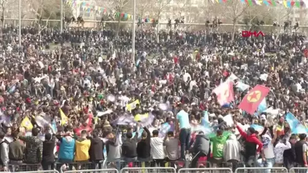 Diyarbakır'da Nevruz Bayramı kutlandı