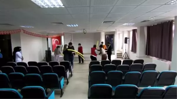 AA ekibi, otizmli öğrencilerle yüz yüze eğitimde bir gün geçirdi (1)