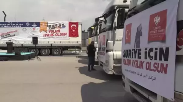 Suriye'nin İdlib ve Azez kentlerine 11 tır gıda yardımı gönderildi