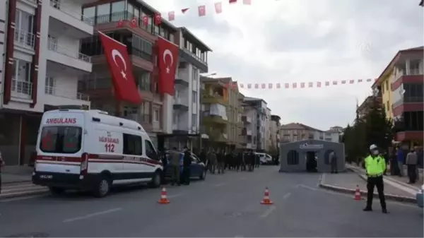 Son dakika haberleri! Vali Baruş'tan şehit Piyade Uzman Çavuş Günaydın'ın ailesine taziye ziyareti