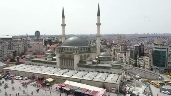 Taksim Meydanı'na yapılan cami ramazanın son cuması ibadete açılıyor