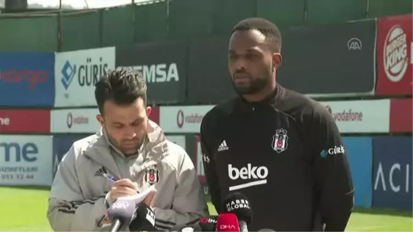 Cyle Larin Galatasaray derbisini kazanacaklarına inanıyor (2)