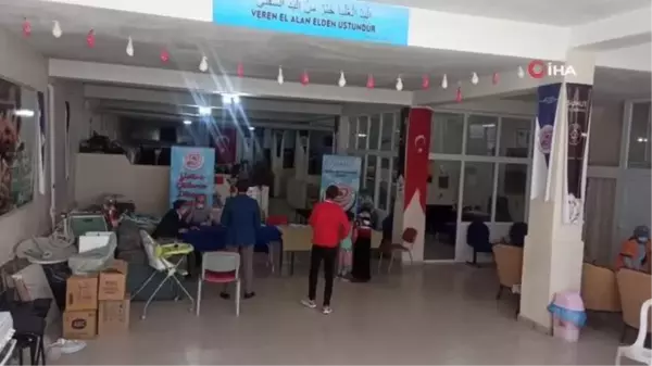 Şuhut'ta 300'e yakın yetim ve ihtiyaç sahibi çocuğun yüzü güldü