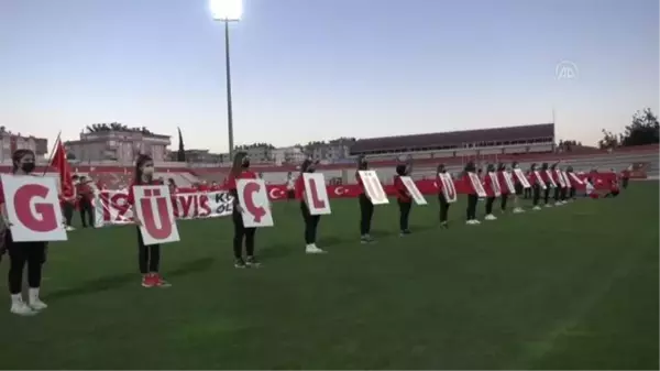 KAHRAMANMARAŞ - Saat 19.19'da İstiklal Marşı okundu