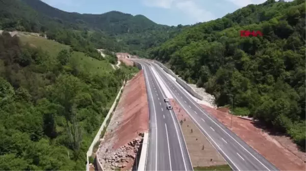 BARTIN'DA ULAŞIMI RAHATLATACAK YOL TAMAMLANDI