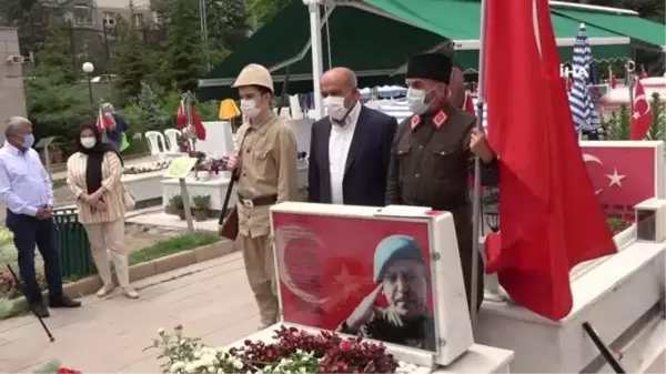 Tümgeneral Aydoğan Aydın şehadetinin 4. yılında kabri başında anıldı