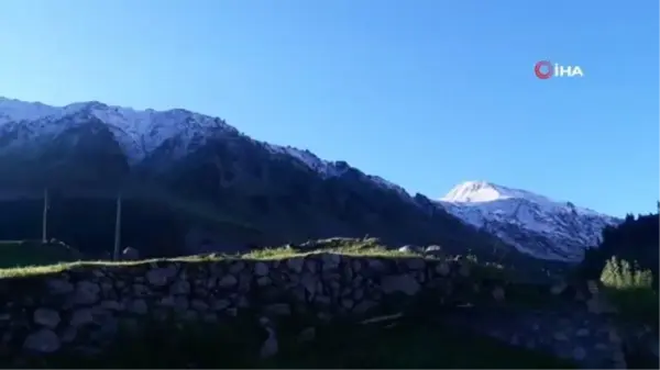 Rize'nin yaylalarında Haziran ayında kar sürprizi