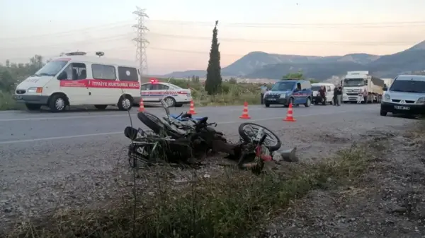 Soma'da karı-koca trafik kazasında hayatını kaybetti