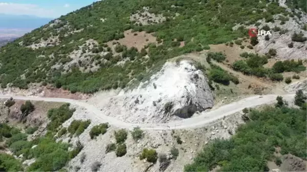 60 yıllık çile dinamitle son buldu